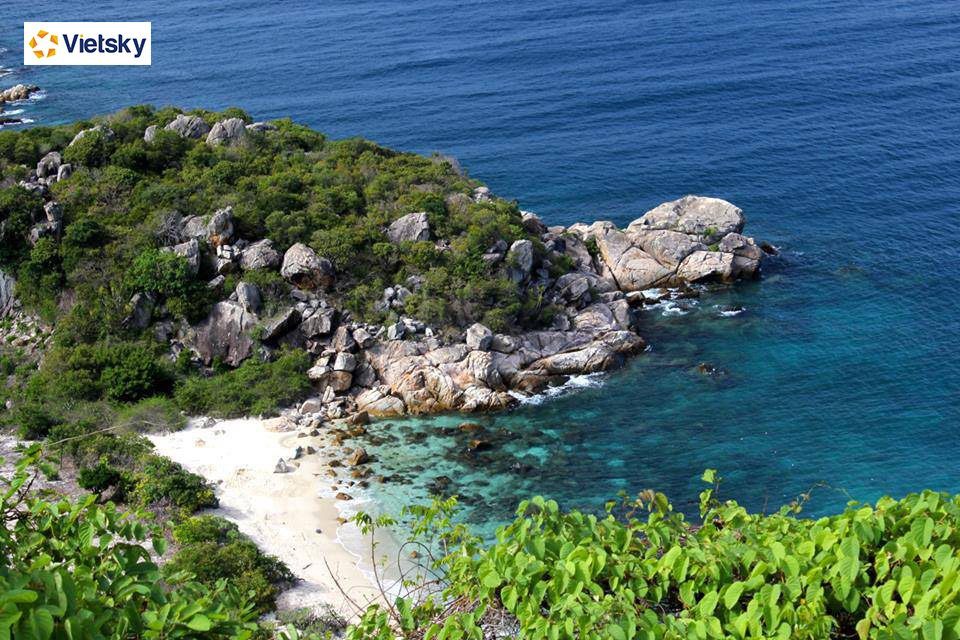 Du lịch Nha Trang: Bãi Chướng