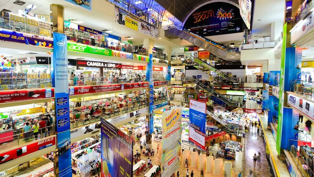 Khu chợ Pantip Plaza là “mẹ” của tất cả các cửa hàng IT ở đất nước Thái Lan