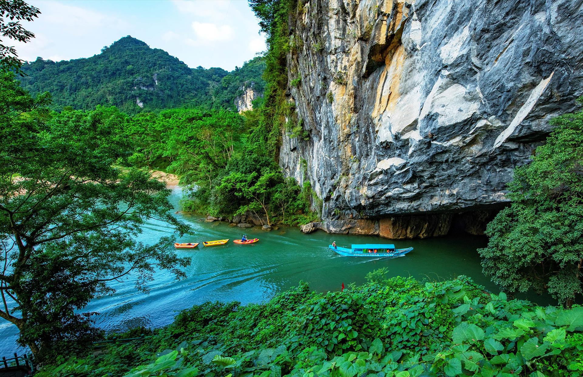 Động Phong Nha Kẻ Bàng ở đâu? Du lịch khám phá 7 cái nhất về vườn quốc gia Phong  Nha Quảng Bình