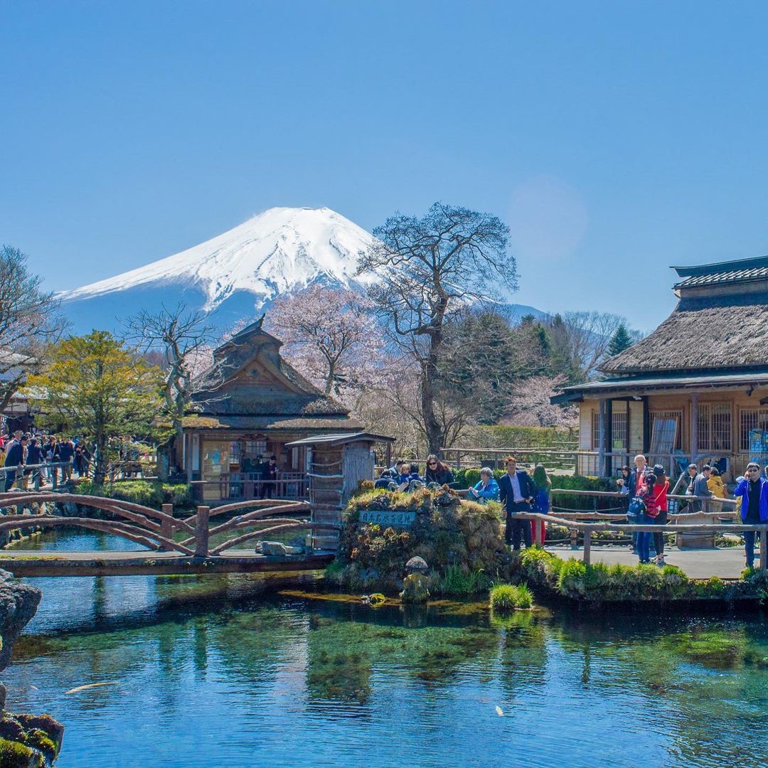 Làng cổ Oshino Hakkai được UNESCO công nhận là di sản văn hóa thế giới.