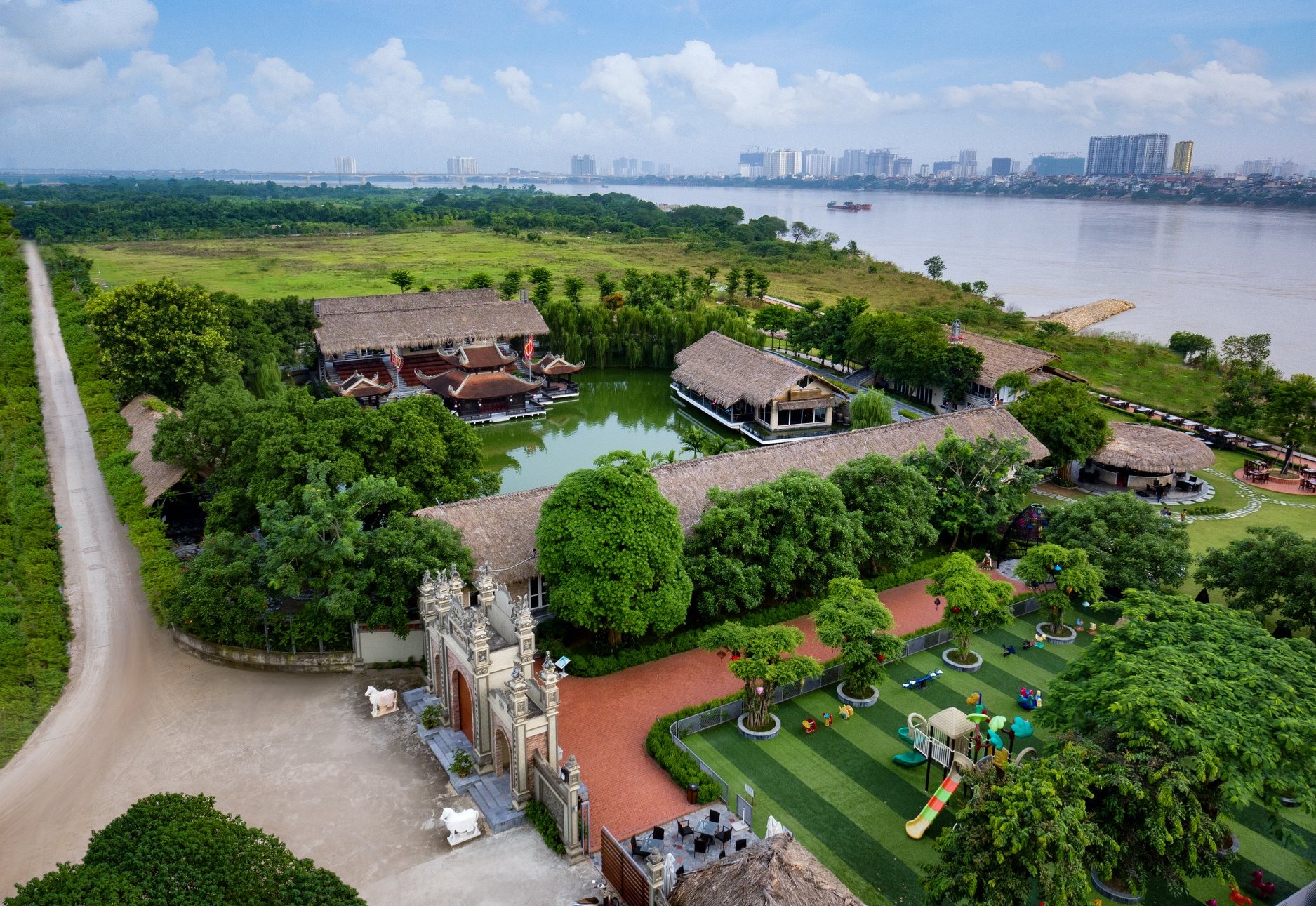 Sông Hồng Resort điểm đến lý tưởng để nghỉ dưỡng và tổ chức sự kiện gần Hà Nội