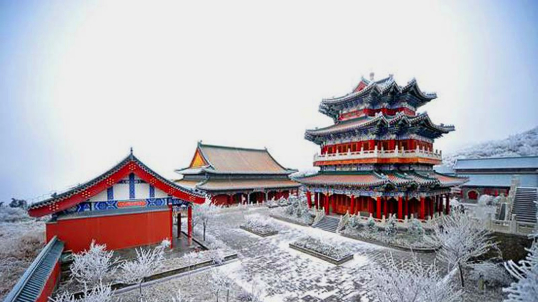 Đền Thiên Môn Đình vào mùa đông