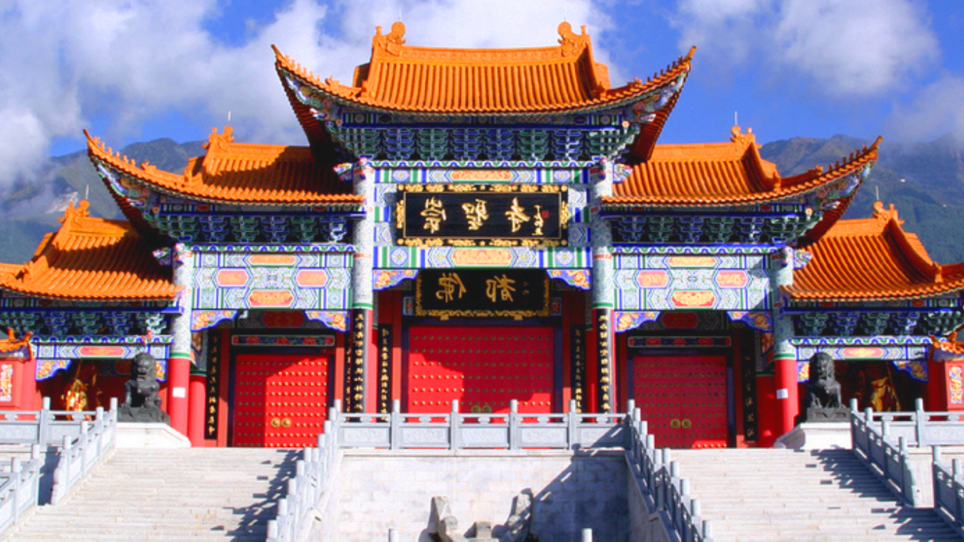 Chùa Sùng Thánh.