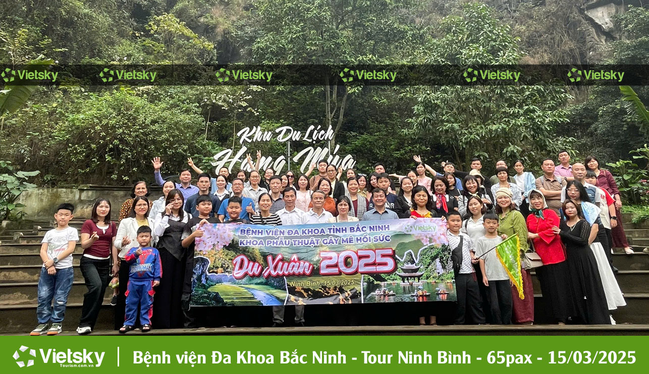 Khách hàng tour Ninh Bình