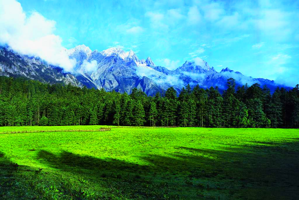 Vân Tam Bình khám phá thiên nhiên kì vĩ