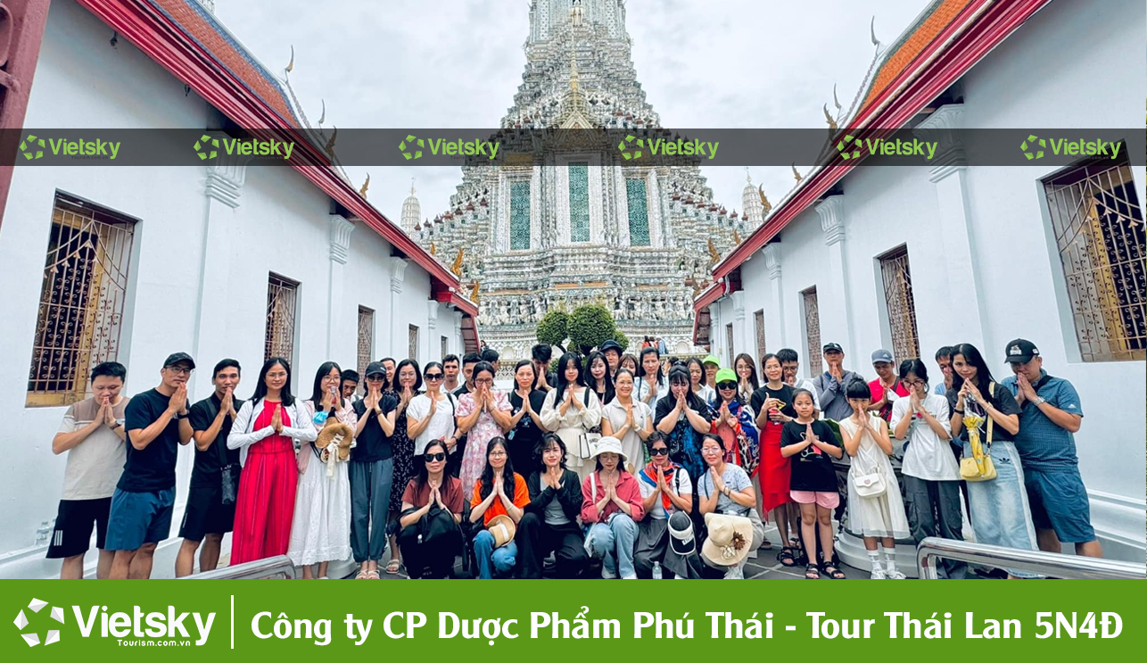 Khách tour Thái Lan